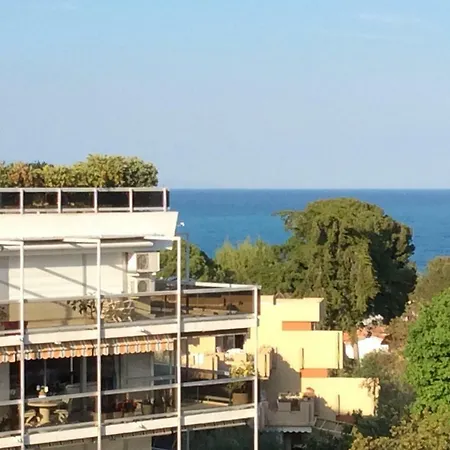 Au Soleil D'antibes Apartment Antibes